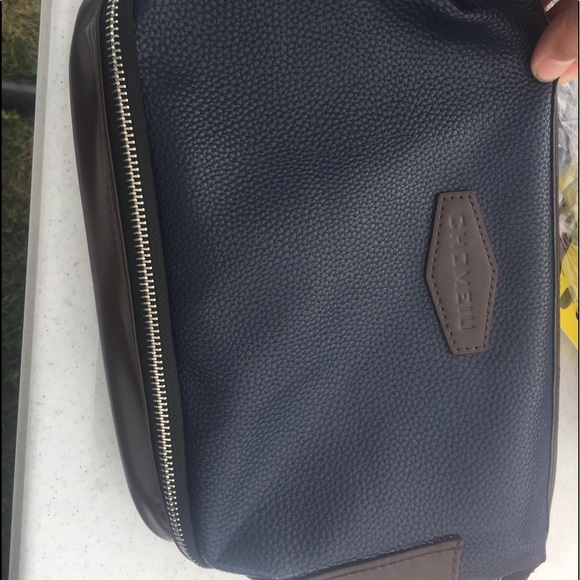 Travel bag - Picture 1 of 3